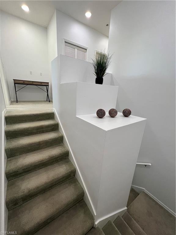 CYPRESS GLEN VILLAGE - Residential Lease