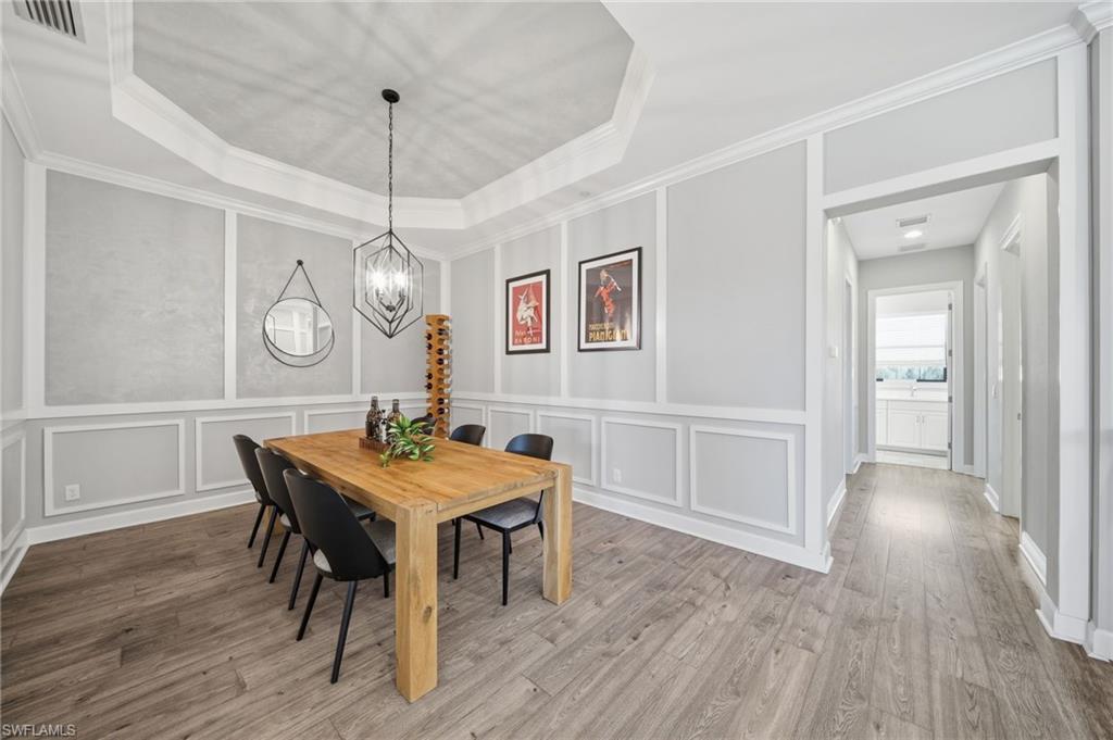 ESPLANADE - Residential