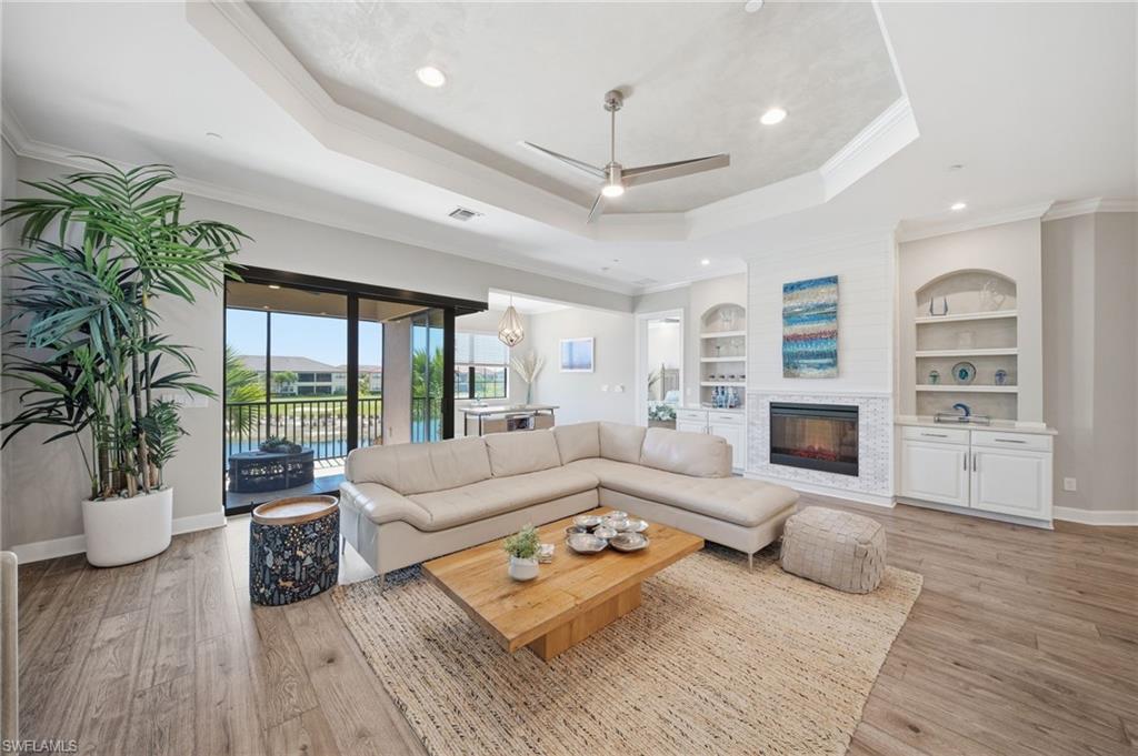 ESPLANADE - Residential