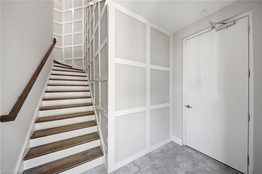 ESPLANADE - Residential