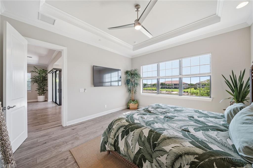 ESPLANADE - Residential