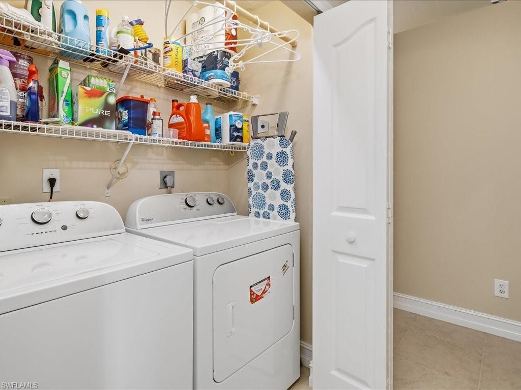 PALOMINO VILLAGE - Residential