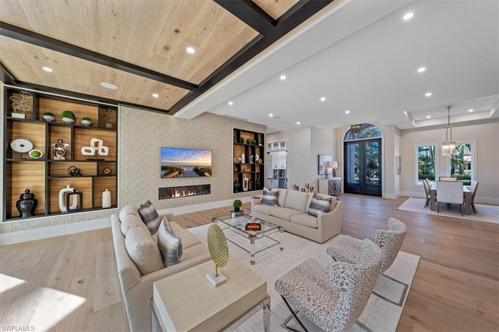 QUAIL WEST - Residential