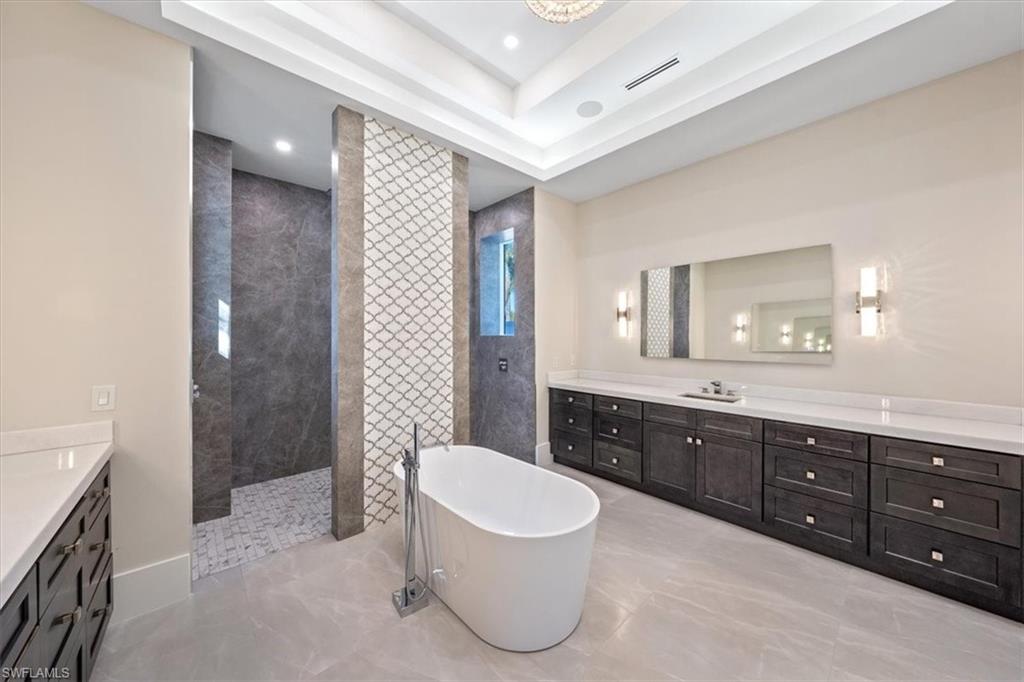 QUAIL WEST - Residential