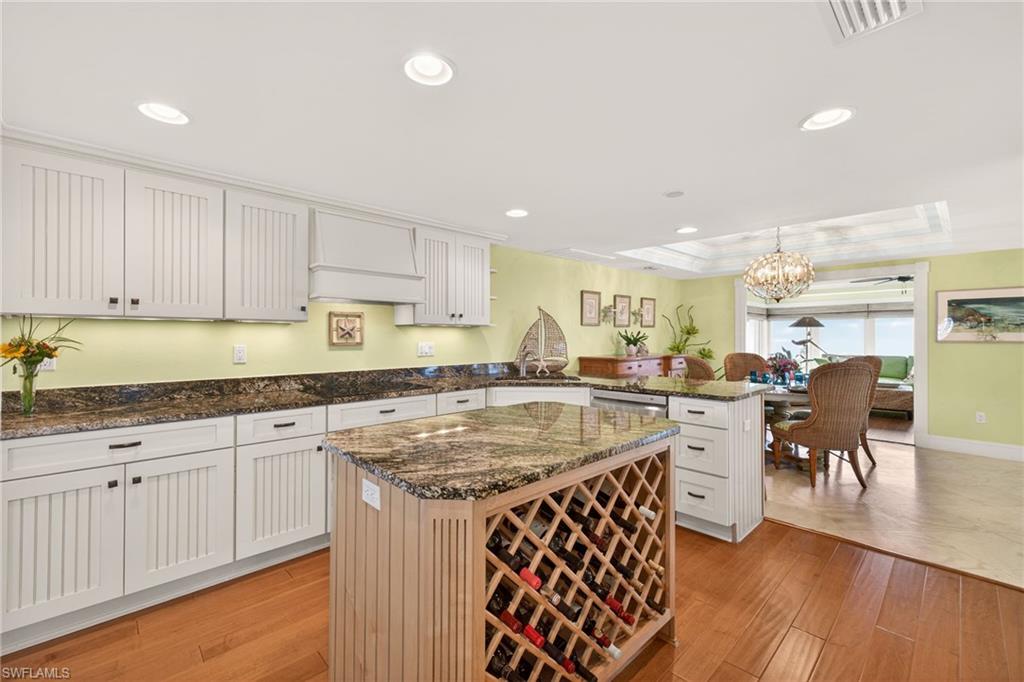 COLONY BEACH ESTATES - Residential