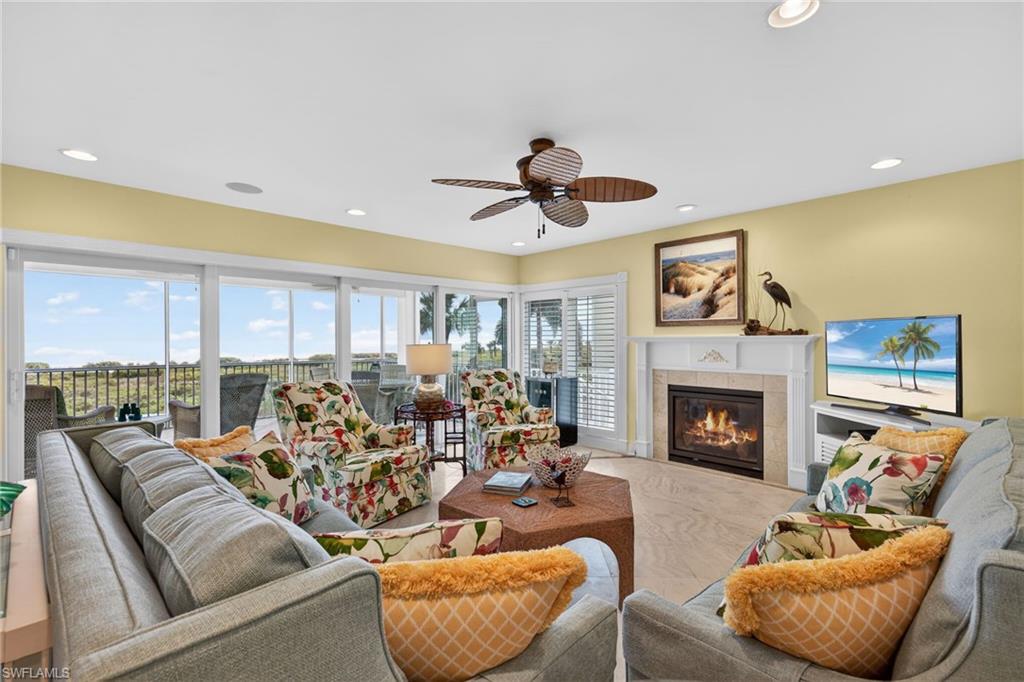 COLONY BEACH ESTATES - Residential