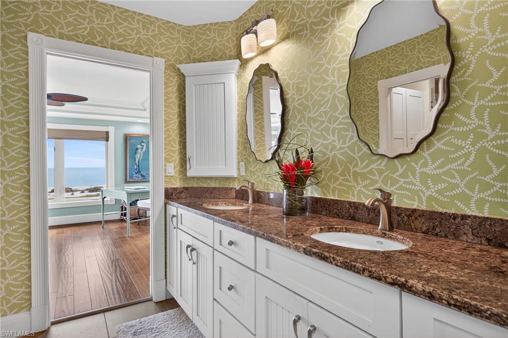 COLONY BEACH ESTATES - Residential