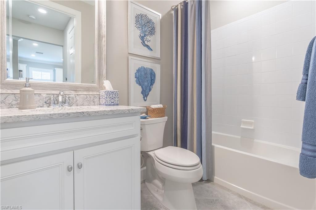 WINDING CYPRESS - Residential