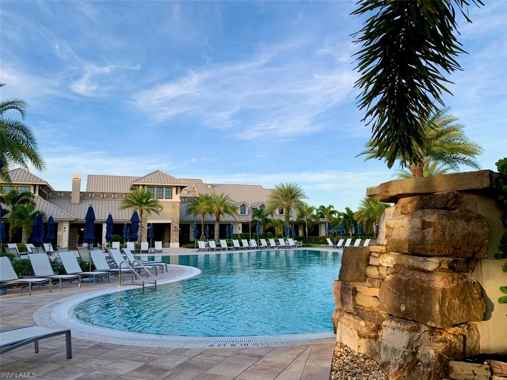 WINDING CYPRESS - Residential