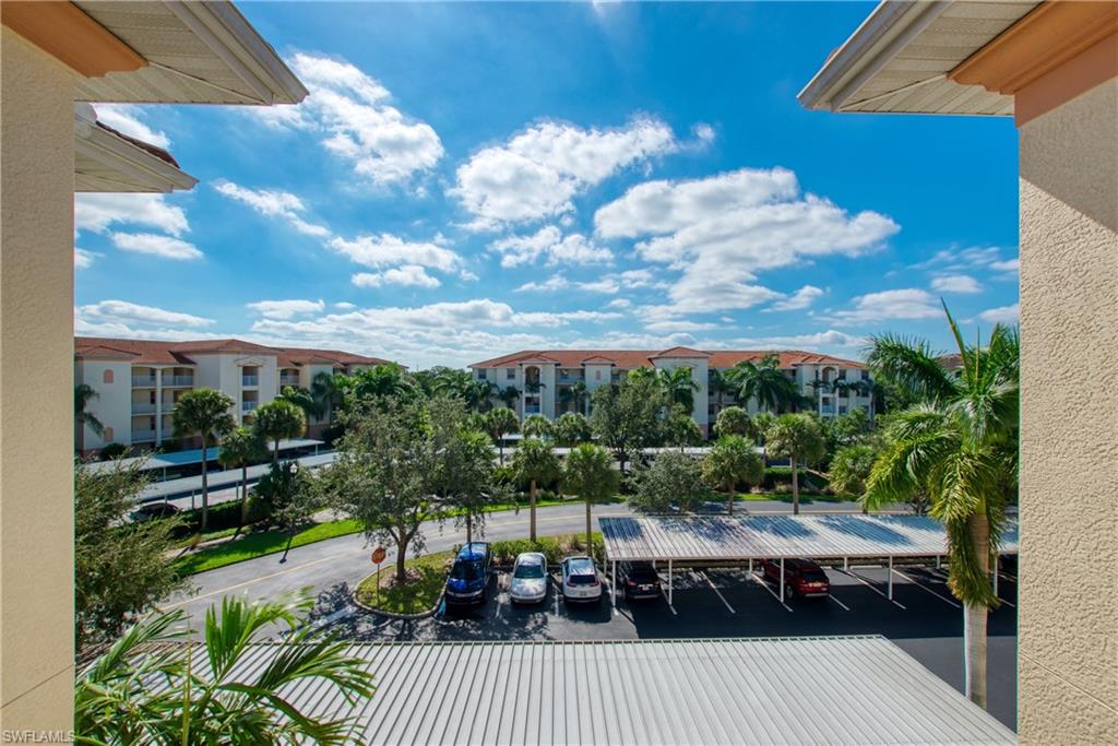 BANYAN TRACE - Residential