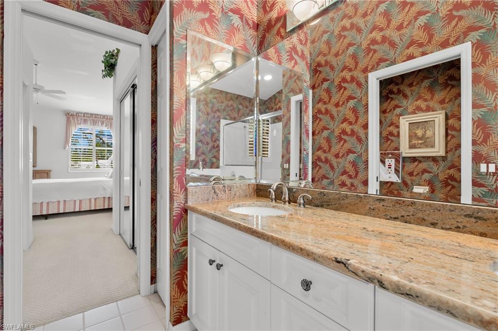 HARBOR LAKES - Residential