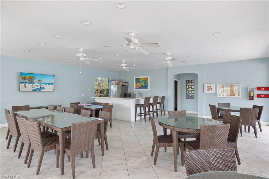 HARBOR LAKES - Residential