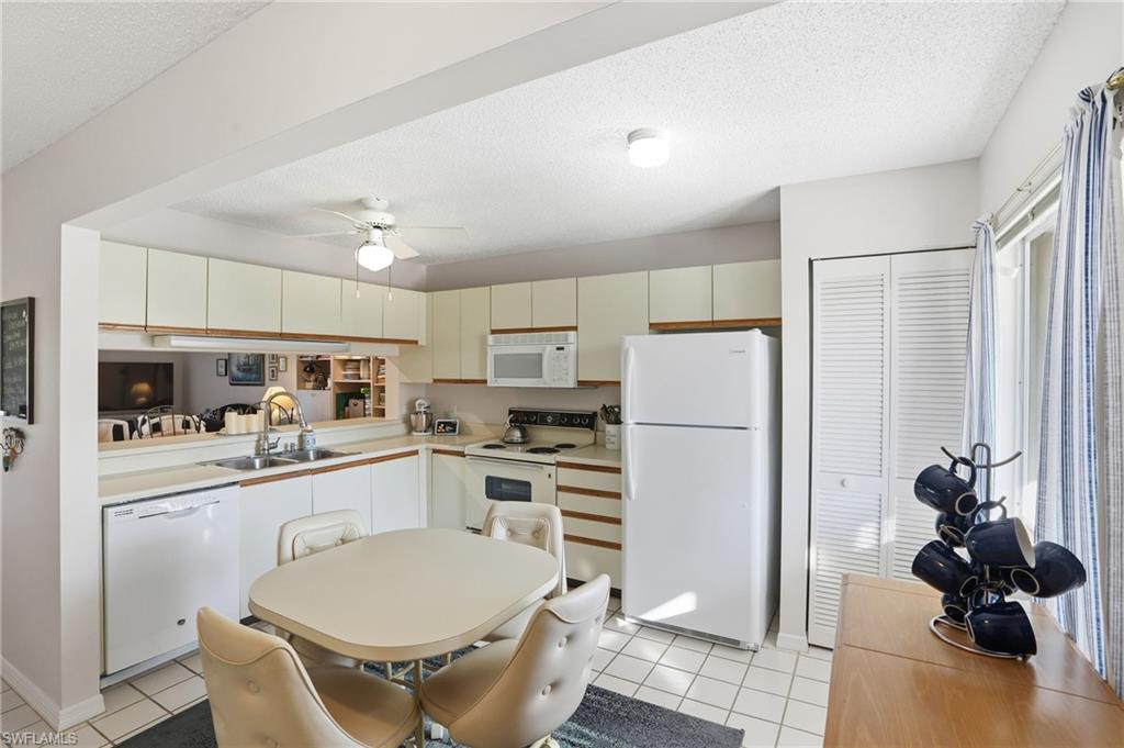 NAPLES SANDPIPER BAY CLUB - Residential