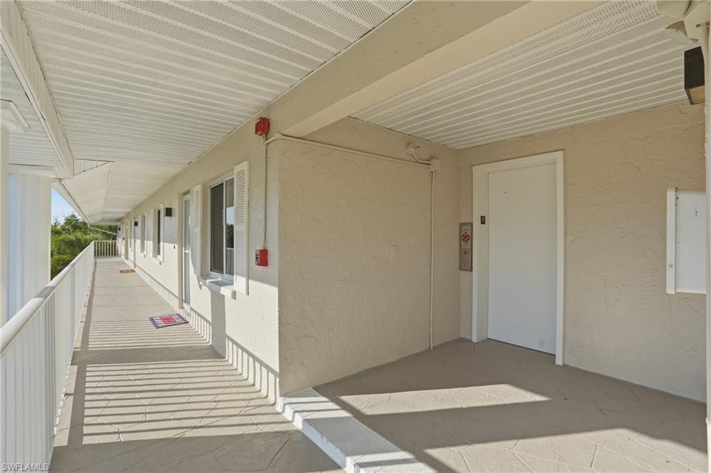 NAPLES SANDPIPER BAY CLUB - Residential