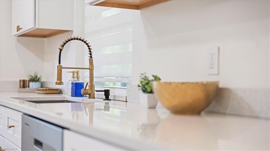 BONITA SPRINGS - Residential Lease