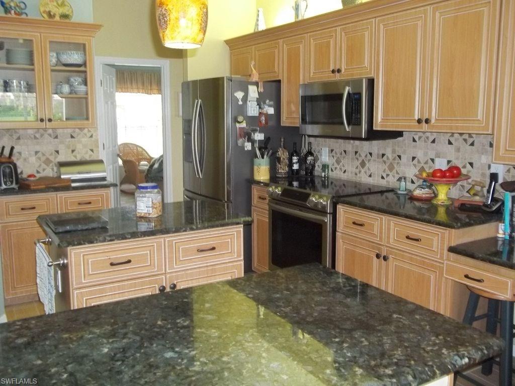 EAGLE RIDGE - Residential