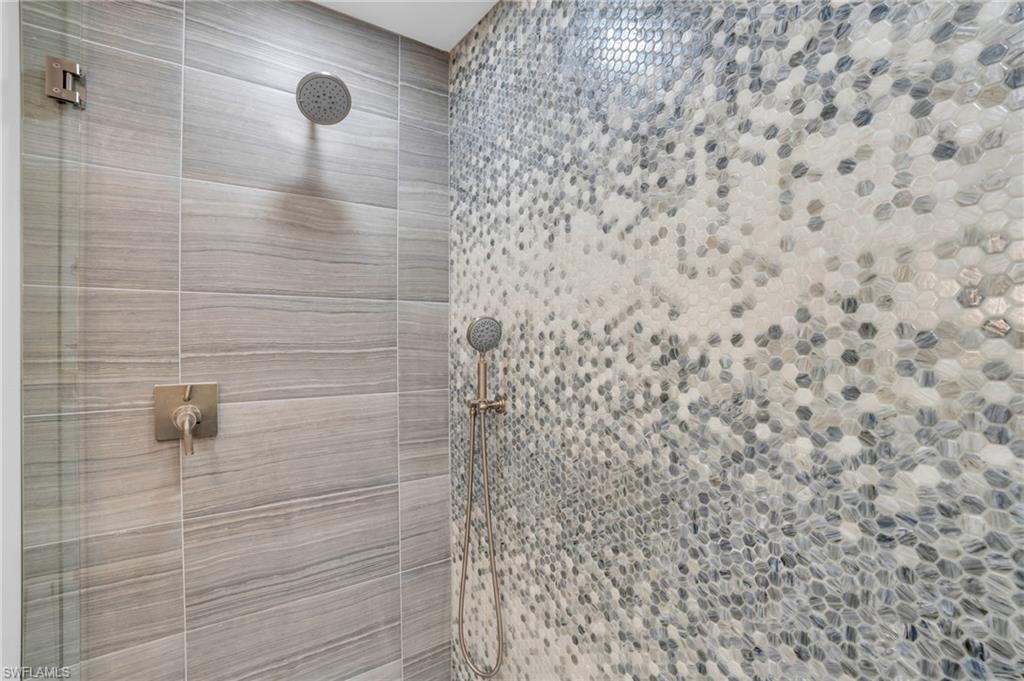 FAIRVIEW ISLES - Residential