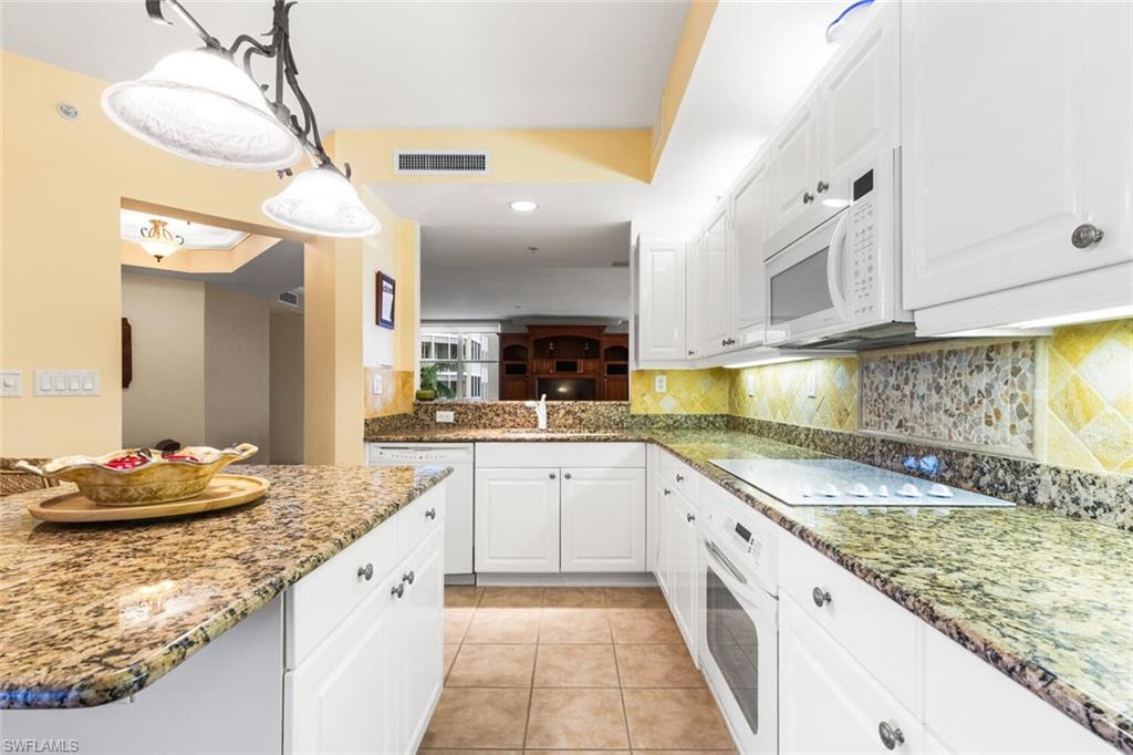 THE SHORES - Residential