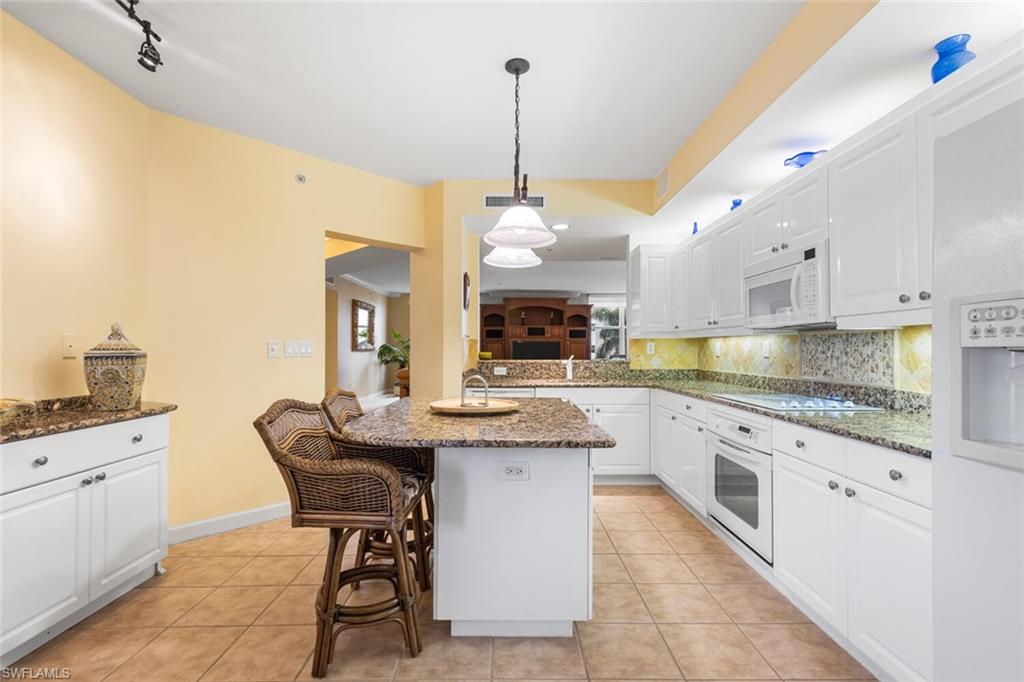 THE SHORES - Residential