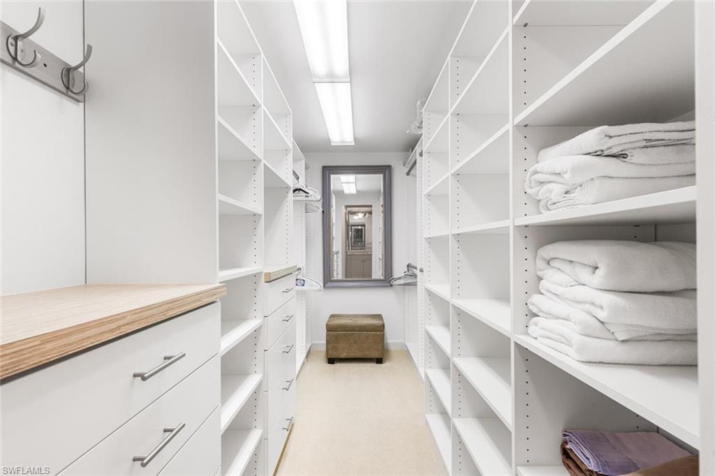 THE SHORES - Residential