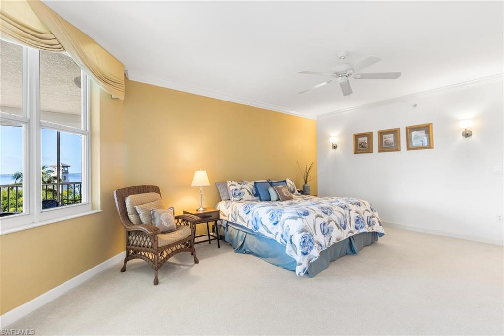 THE SHORES - Residential