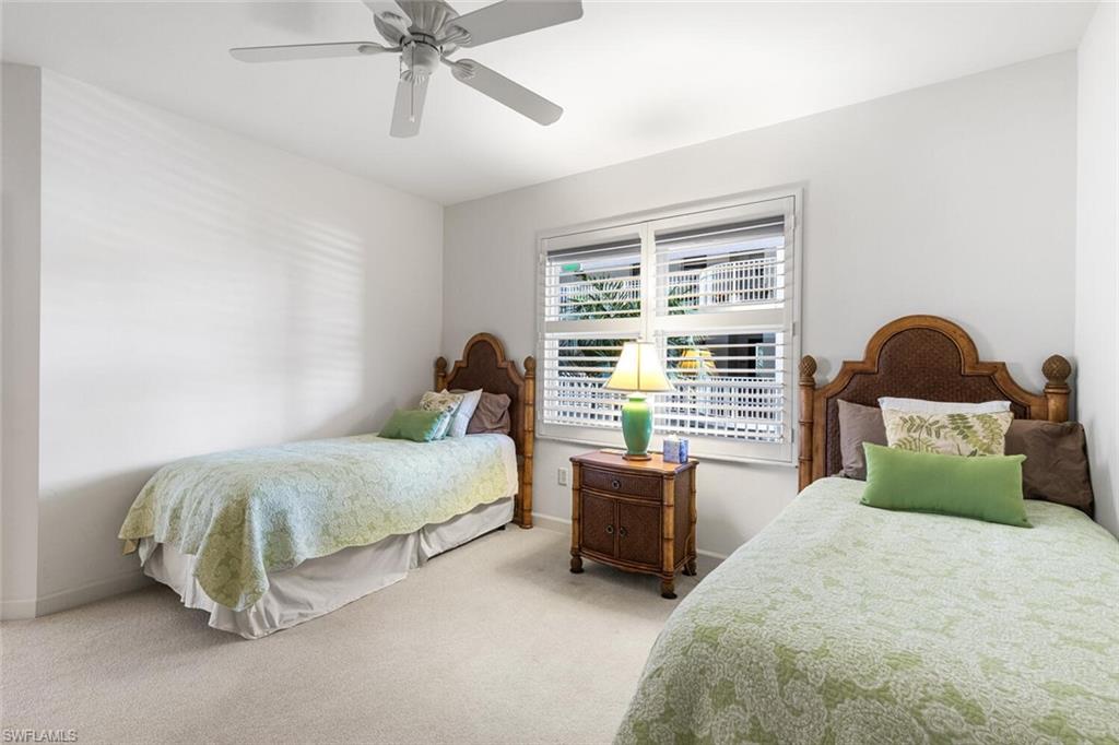 THE SHORES - Residential