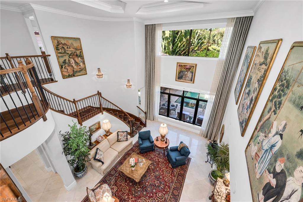 TRADITIONS - Residential