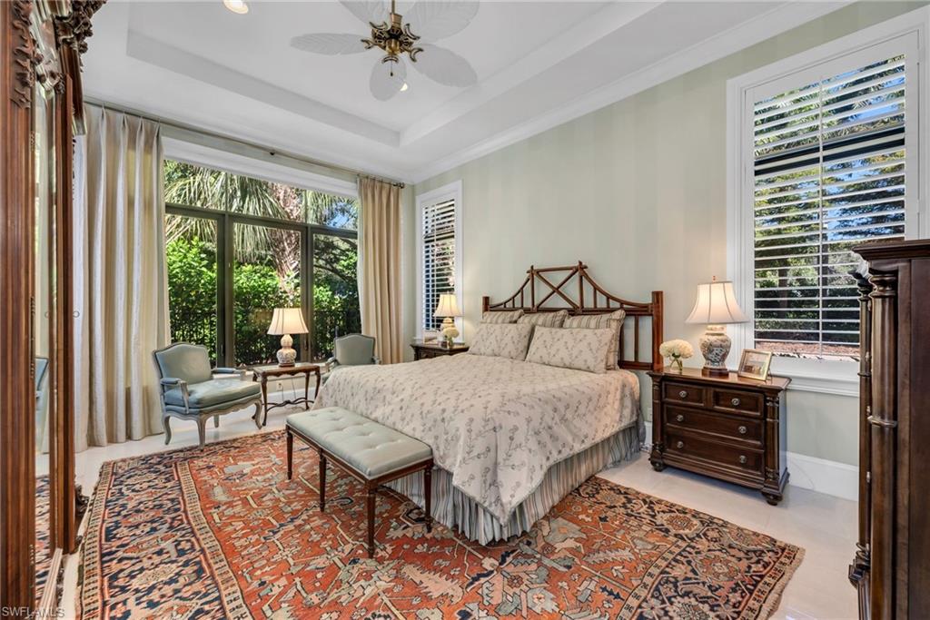 TRADITIONS - Residential