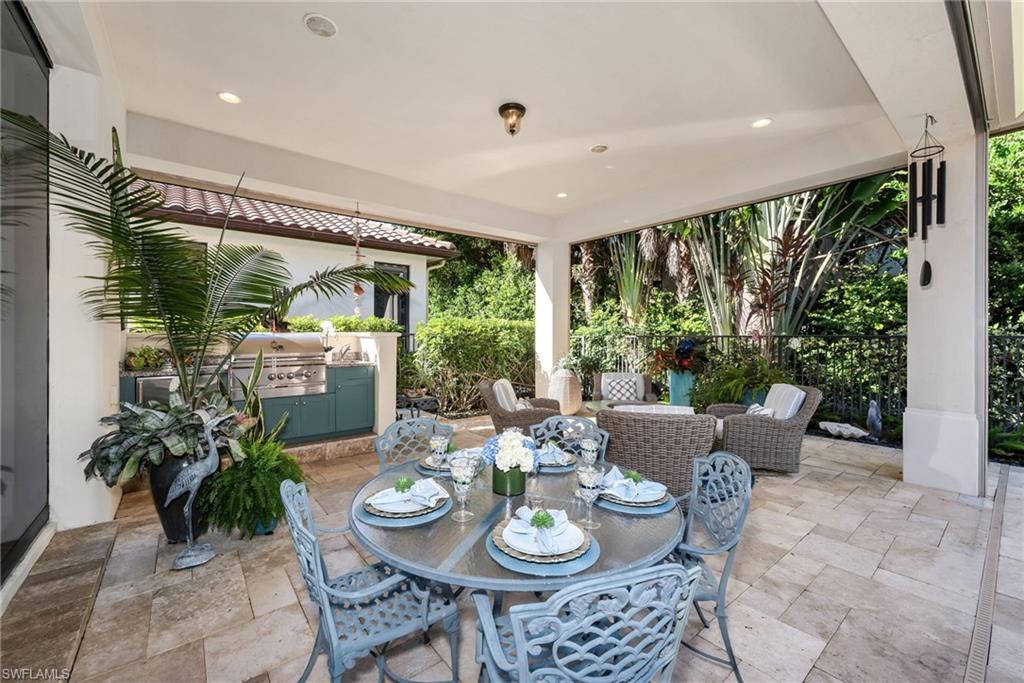 TRADITIONS - Residential