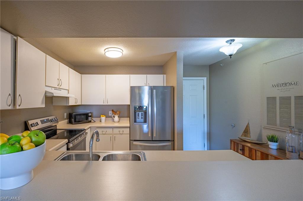 KEY ROYAL CONDOMINIUMS - Residential