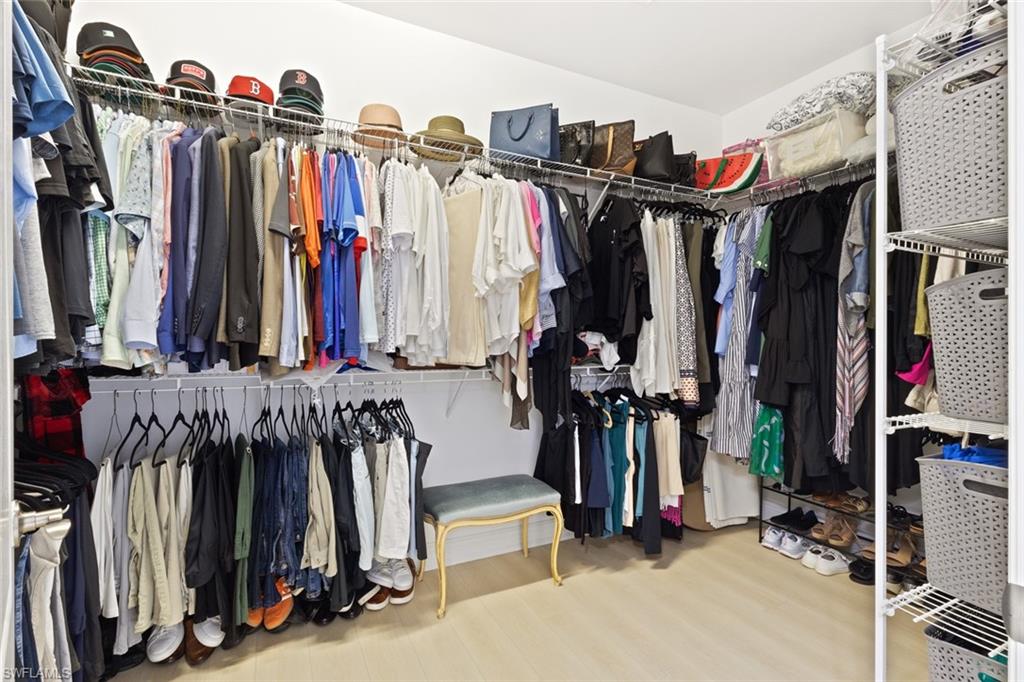 AVALON - Residential