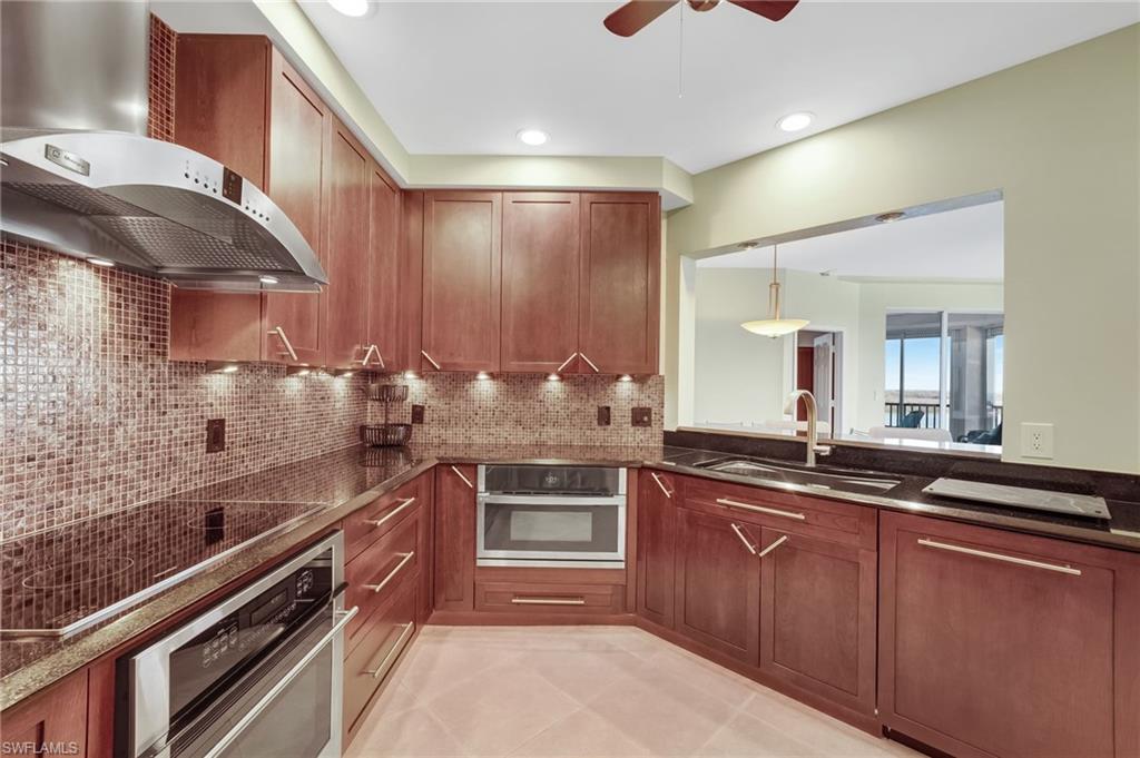 WATERSIDE AT BAY BEACH - Residential