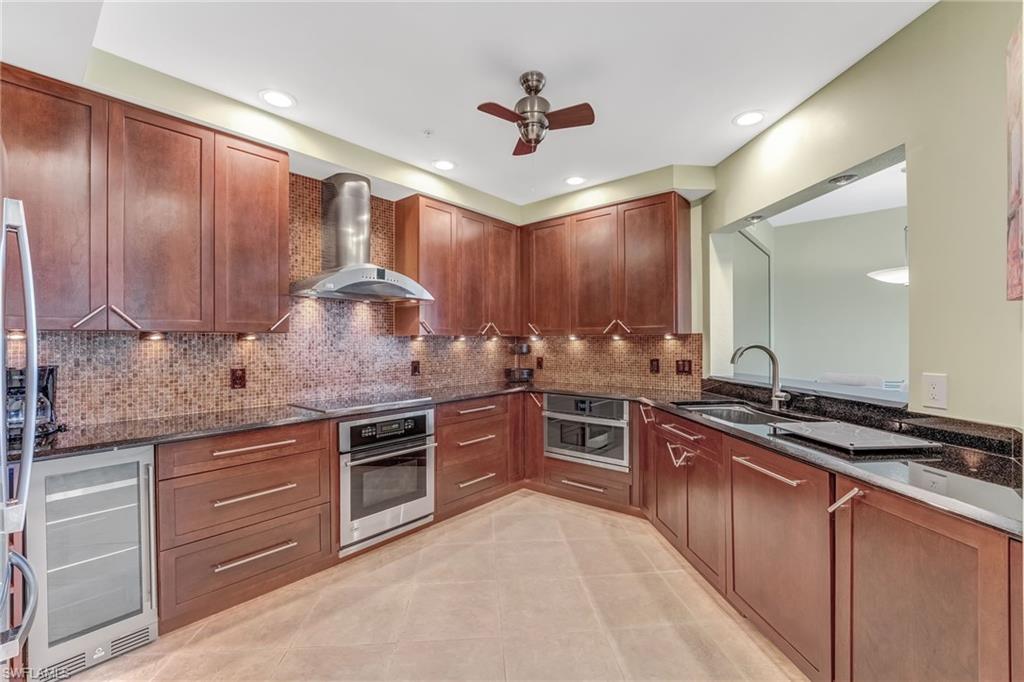 WATERSIDE AT BAY BEACH - Residential