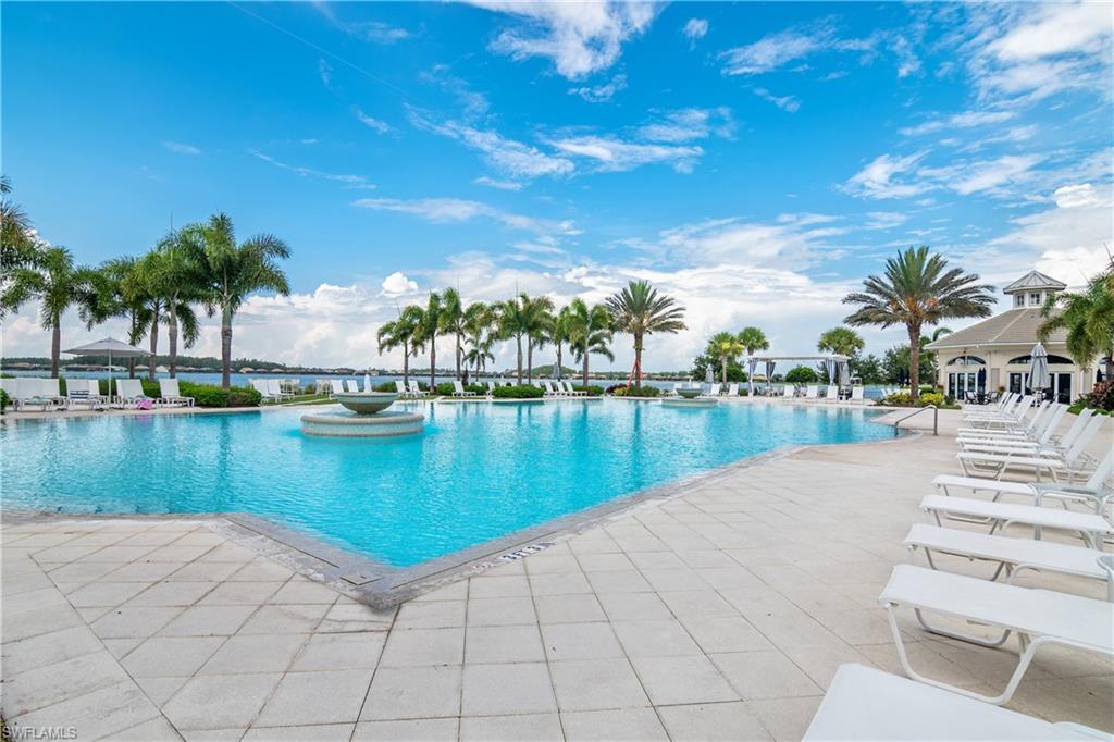 CORKSCREW SHORES - Residential