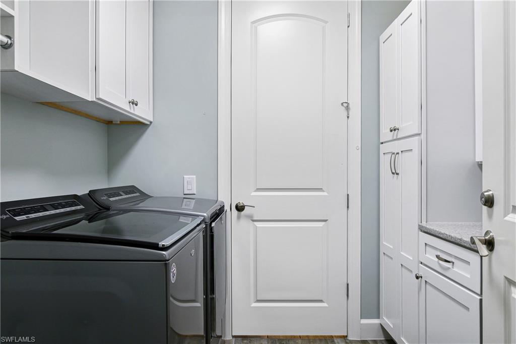 CORKSCREW SHORES - Residential