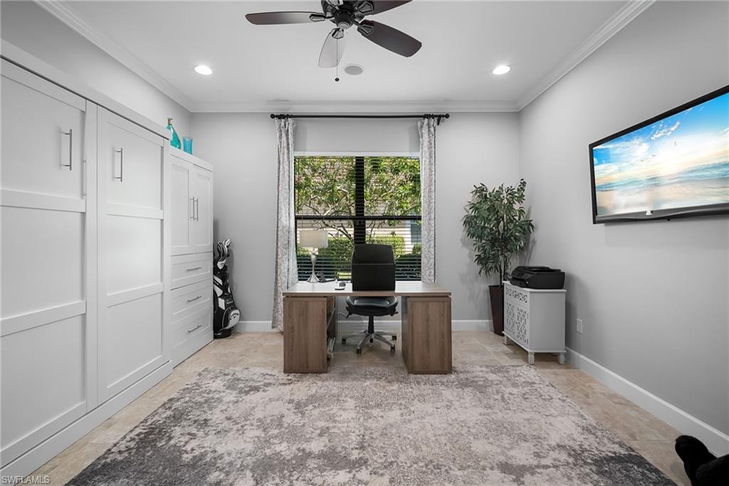 COUNTRY CLUB - Residential Lease