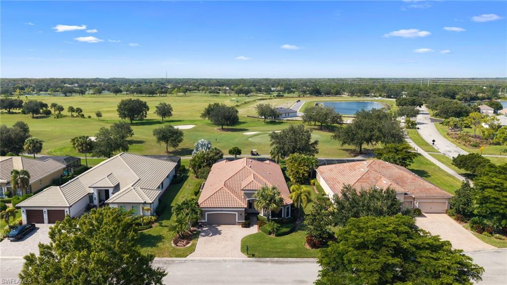 COUNTRY CLUB - Residential Lease