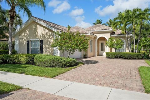 Photo of 15330 Bonefish TRL, BONITA SPRINGS, FL 34135 (MLS # 225077365)