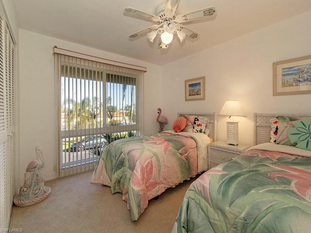 GLADES COUNTRY CLUB - Residential