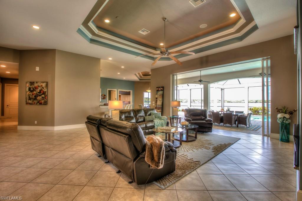 VERONA LAGO - Residential