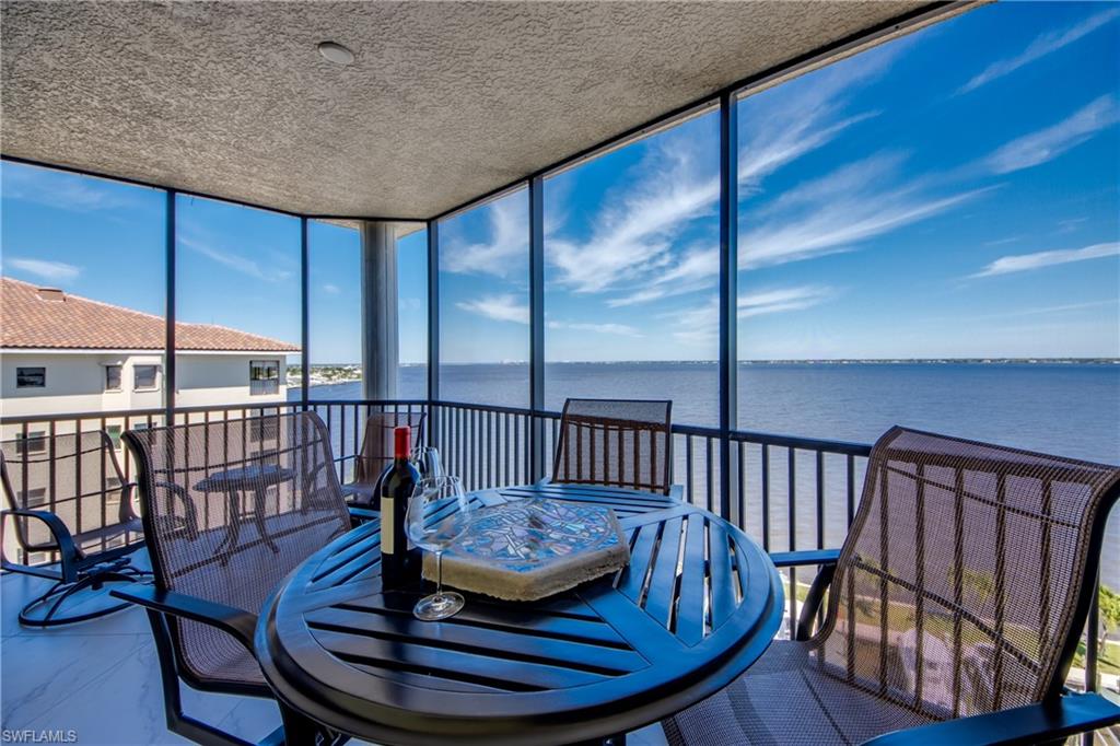 PARKSIDE AT THE RIVERS - Residential