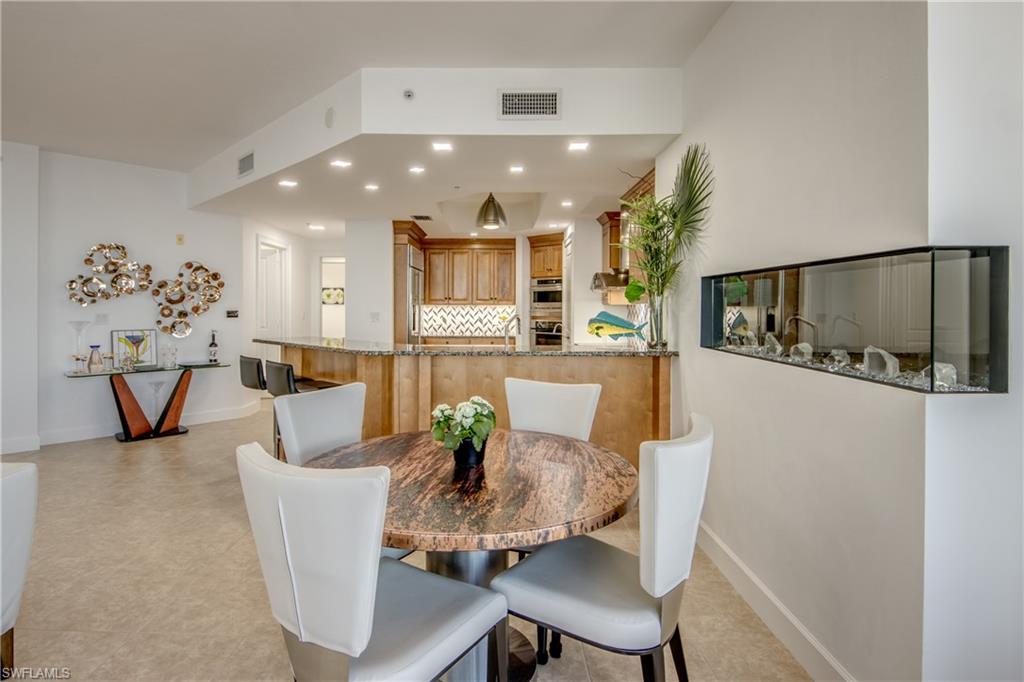 PARKSIDE AT THE RIVERS - Residential