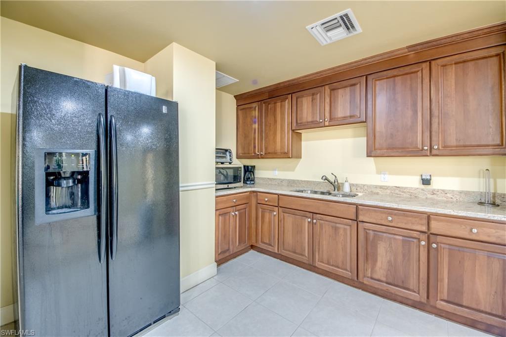 PARKSIDE AT THE RIVERS - Residential