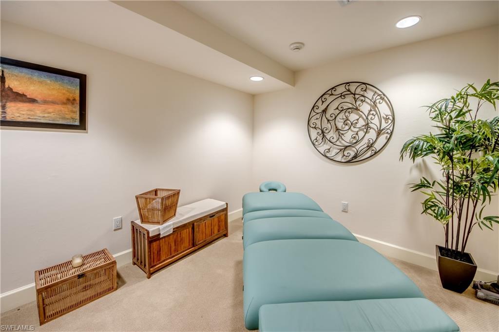 PARKSIDE AT THE RIVERS - Residential