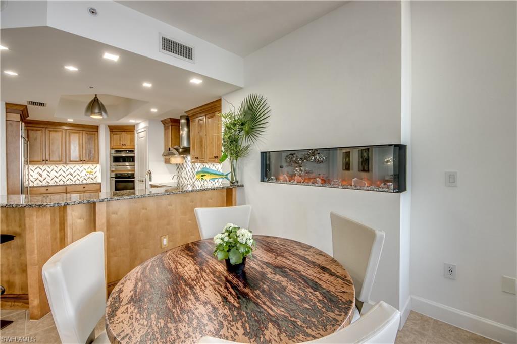 PARKSIDE AT THE RIVERS - Residential