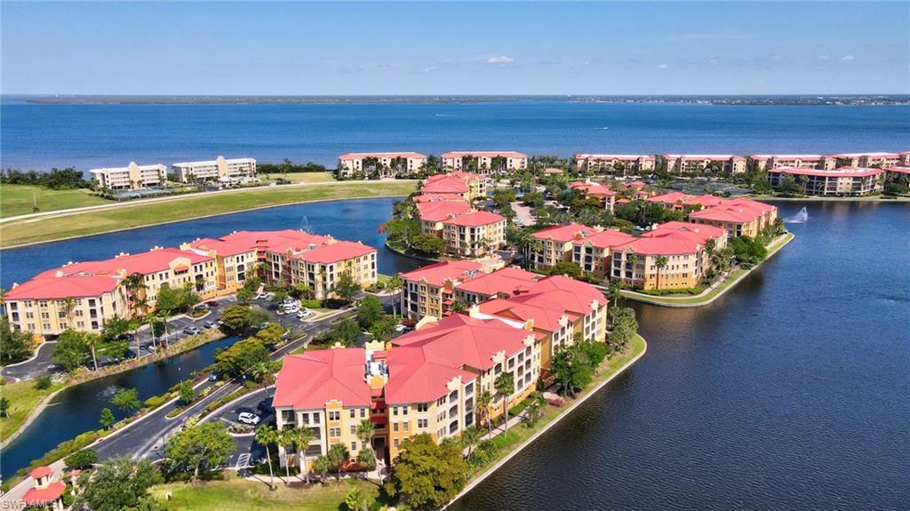 BOCA LAGO - Residential