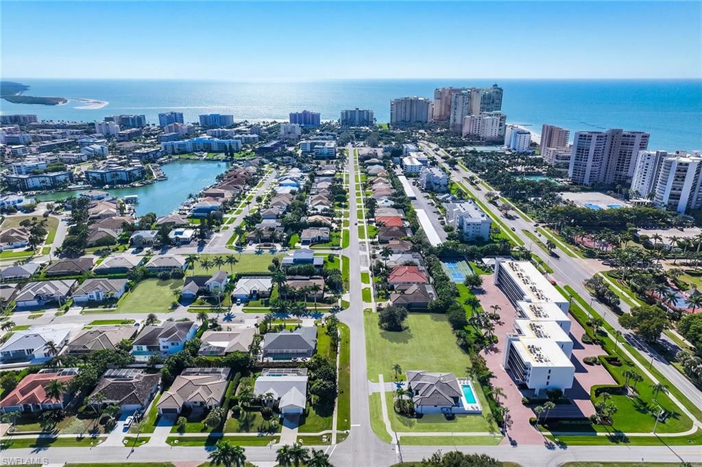 MARCO BEACH - Residential