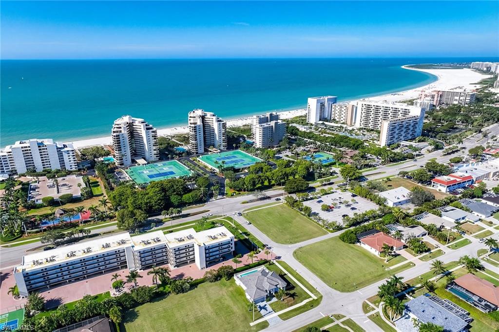 MARCO BEACH - Residential