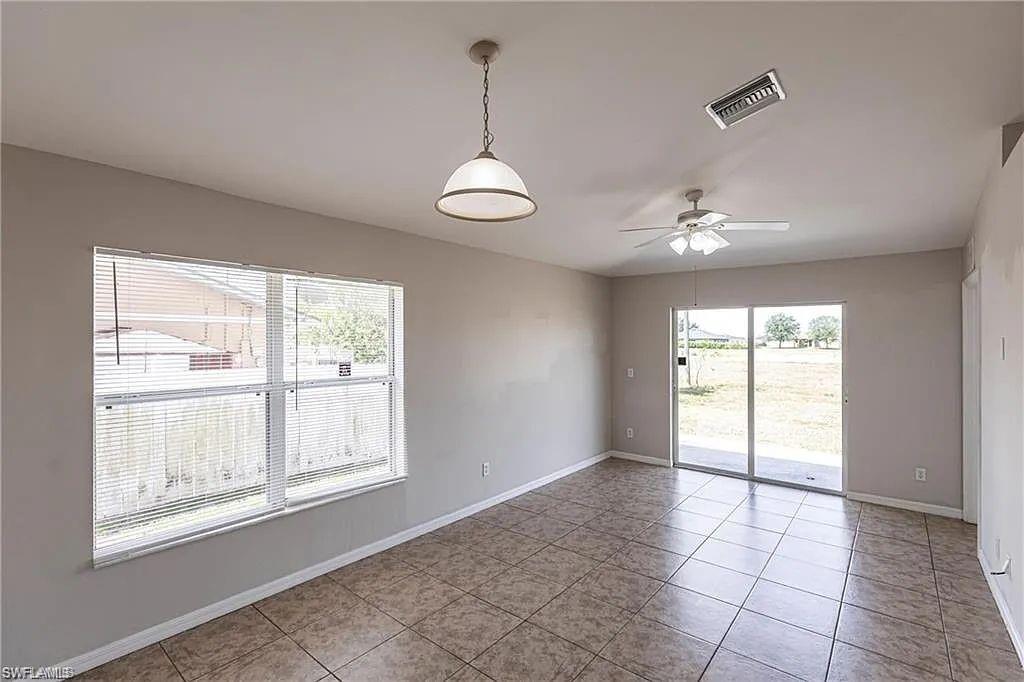 CAPE CORAL - Residential Lease