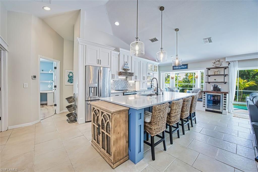 QUEENS PARK AT LAGO VERDE - Residential